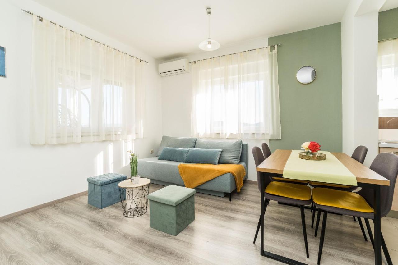 Apartments Matilda ซูโกชัน ภายนอก รูปภาพ