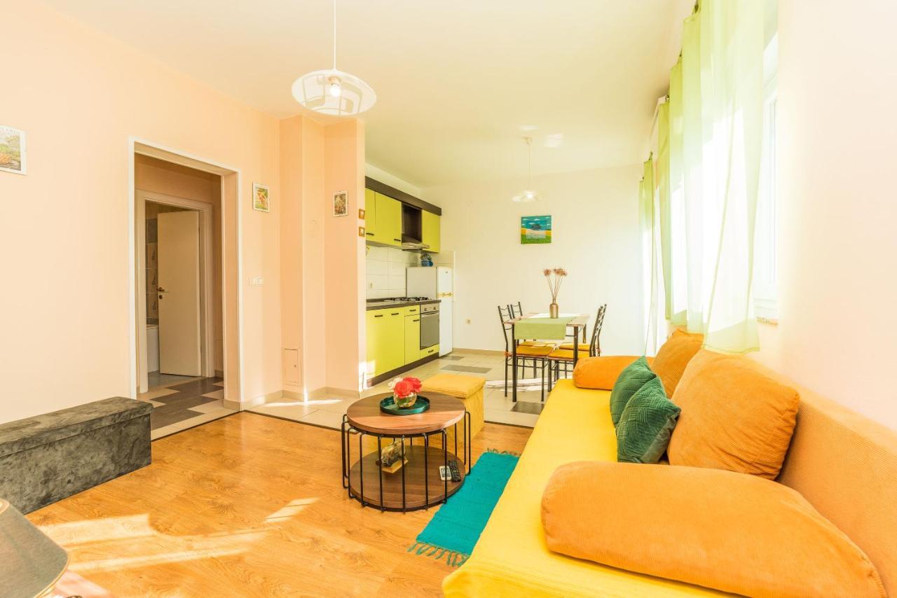 Apartments Matilda ซูโกชัน ภายนอก รูปภาพ